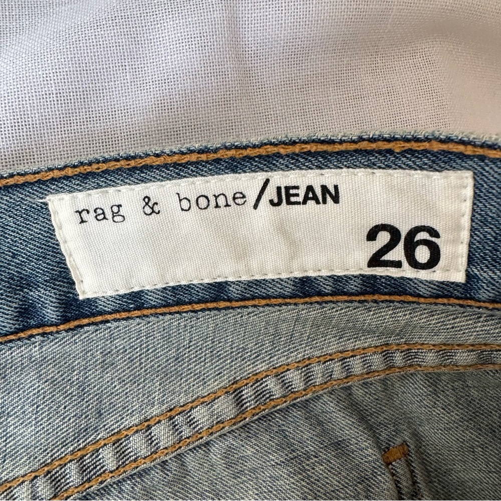 Rag & Bone Sz 26 Distressed Denim Blue Shorts 0024 - Picture 10 of 14